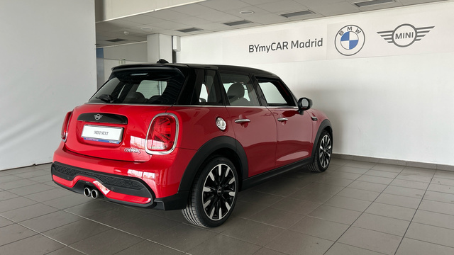 fotoG 3 del MINI MINI 5 Puertas Cooper S 131 kW (178 CV) 178cv Gasolina del 2022 en Madrid