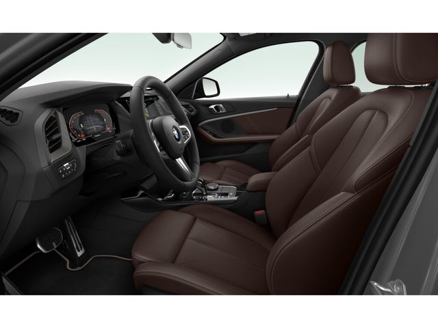 BMW Serie 1 118d color Negro. Año 2024. 110KW(150CV). Diésel. En concesionario Motri Motor Jaén de Jaén