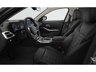 Fotos de BMW Serie 3 320i Touring color Negro. Año 2024. 135KW(184CV). Gasolina. En concesionario Motri Motor Jaén de Jaén