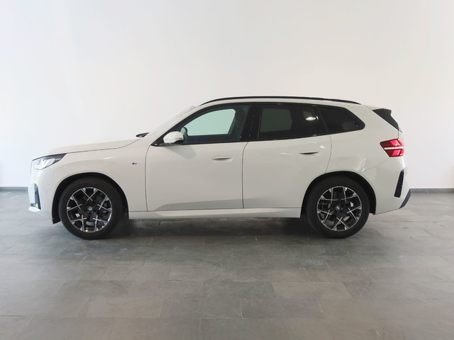 BMW X3 xDrive20d color Blanco. Año 2025. 145KW(197CV). Diésel. En concesionario Autogal de Ourense