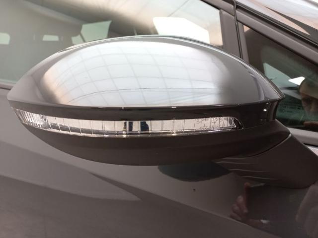 Volkswagen Golf Variant Life 2.0 TDI 85 kW (115 CV)
