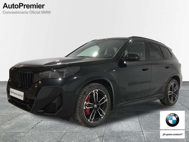 BMW X1 sDrive20d color Negro. Año 2024. 120KW(163CV). Diésel. En concesionario Auto Premier, S.A. - MADRID de Madrid