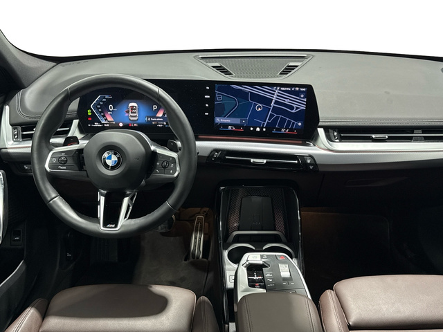 BMW X1 sDrive20d color Blanco. Año 2024. 120KW(163CV). Diésel. En concesionario Auto Premier, S.A. - MADRID de Madrid