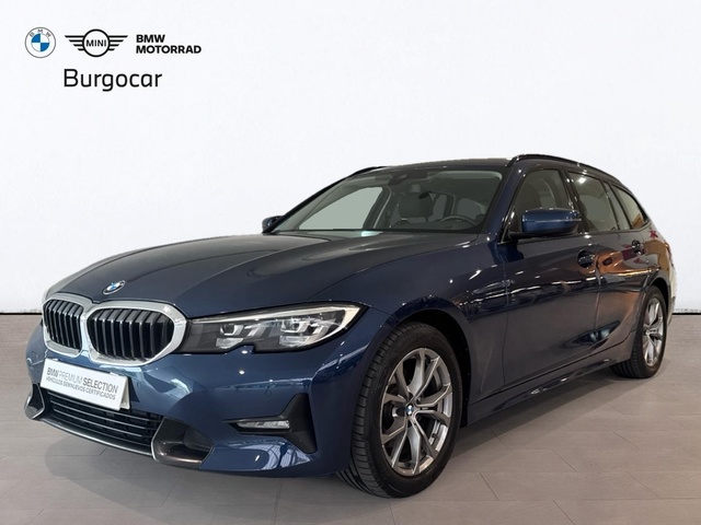 BMW Serie 3 320d Touring color Azul. Año 2022. 140KW(190CV). Diésel. En concesionario Motor Gorbea de Álava