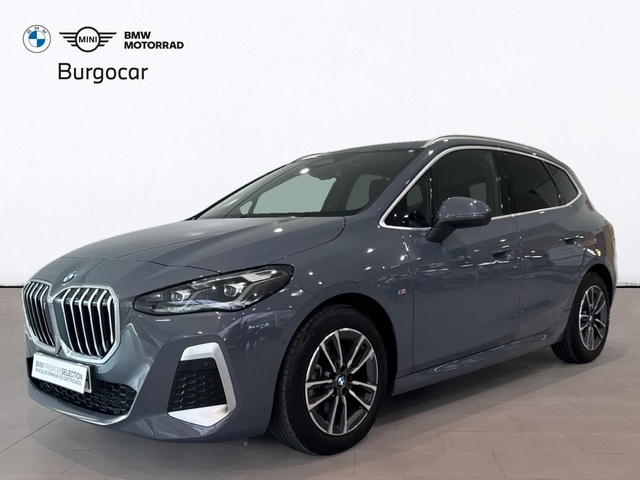 BMW Serie 2 218d Active Tourer color Gris. Año 2024. 110KW(150CV). Diésel. En concesionario Burgocar (Bmw y Mini) de Burgos