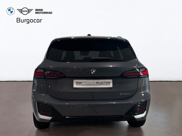 BMW Serie 2 218d Active Tourer color Gris. Año 2024. 110KW(150CV). Diésel. En concesionario Burgocar (Bmw y Mini) de Burgos