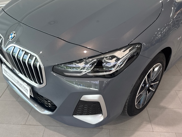 BMW Serie 2 218d Active Tourer color Gris. Año 2024. 110KW(150CV). Diésel. En concesionario Burgocar (Bmw y Mini) de Burgos