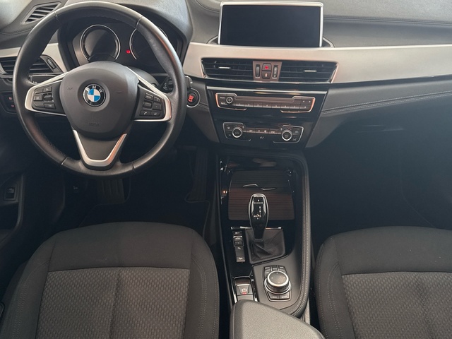 BMW X2 xDrive18d color Gris. Año 2021. 110KW(150CV). Diésel. En concesionario Motor Gorbea de Álava
