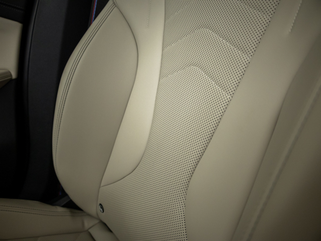 BMW X1 sDrive20d color Negro. Año 2024. 120KW(163CV). Diésel. En concesionario BMW Fuenteolid Valladolid de Valladolid