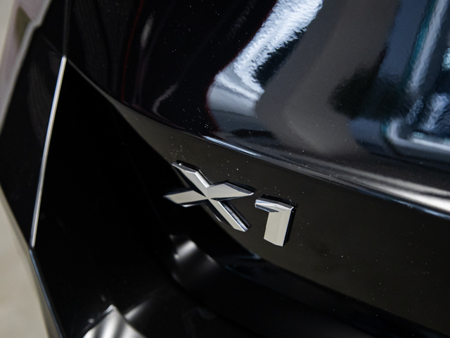 BMW X1 sDrive20d color Negro. Año 2024. 120KW(163CV). Diésel. En concesionario BMW Fuenteolid Valladolid de Valladolid