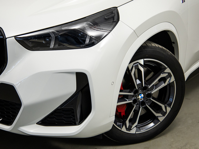 BMW X1 sDrive20d color Blanco. Año 2024. 120KW(163CV). Diésel. En concesionario BMW Fuenteolid Valladolid de Valladolid