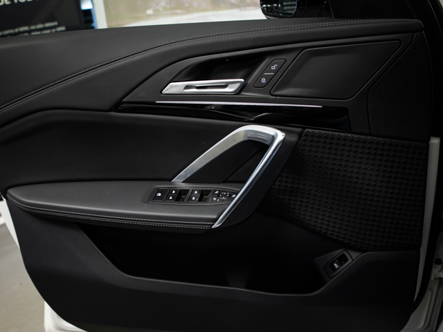 BMW X1 sDrive20d color Blanco. Año 2024. 120KW(163CV). Diésel. En concesionario BMW Fuenteolid Valladolid de Valladolid