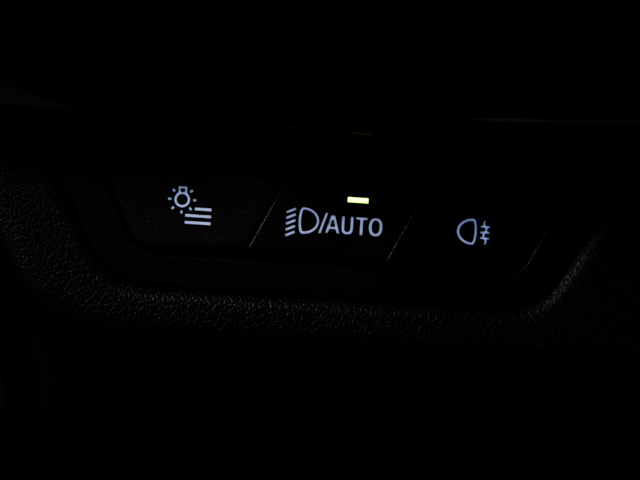 BMW X1 sDrive20d color Blanco. Año 2024. 120KW(163CV). Diésel. En concesionario BMW Fuenteolid Valladolid de Valladolid