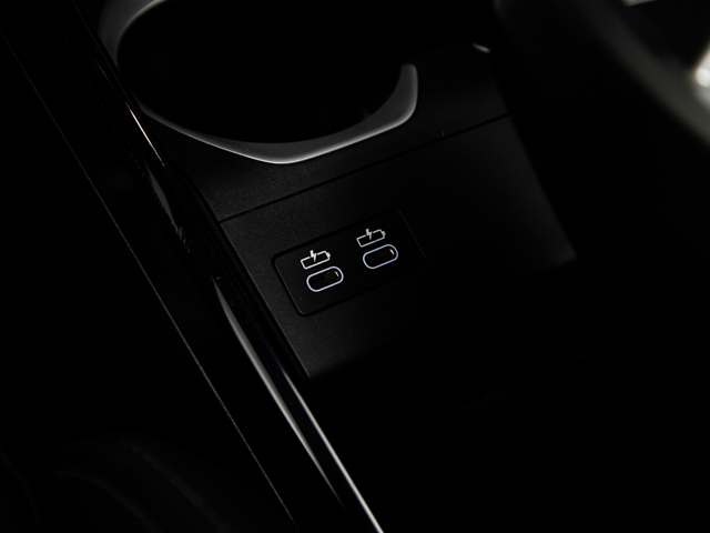 BMW X1 sDrive20d color Blanco. Año 2024. 120KW(163CV). Diésel. En concesionario BMW Fuenteolid Valladolid de Valladolid