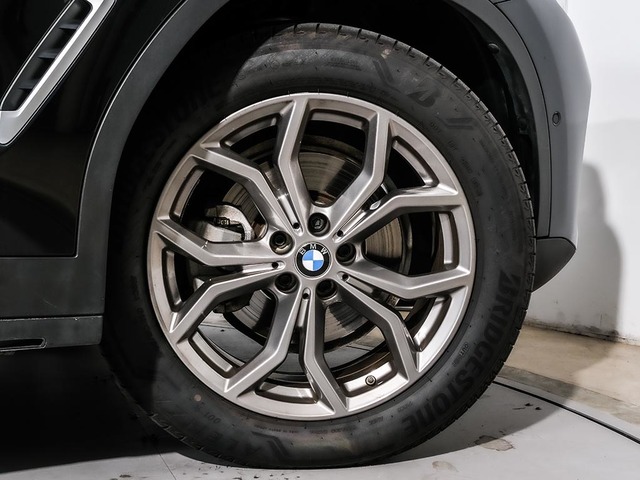 BMW X4 xDrive20d color Negro. Año 2020. 140KW(190CV). Diésel. En concesionario Oliva Motor Tarragona de Tarragona