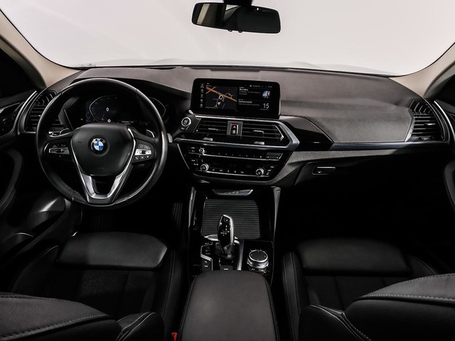 BMW X4 xDrive20d color Negro. Año 2020. 140KW(190CV). Diésel. En concesionario Oliva Motor Tarragona de Tarragona