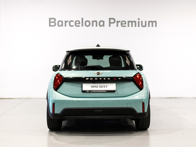 fotoG 4 del MINI MINI 3 Puertas Cooper S 150 kW (204 CV) 204cv Gasolina del 2024 en Barcelona