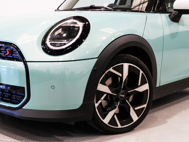 fotoG 5 del MINI MINI 3 Puertas Cooper S 150 kW (204 CV) 204cv Gasolina del 2024 en Barcelona