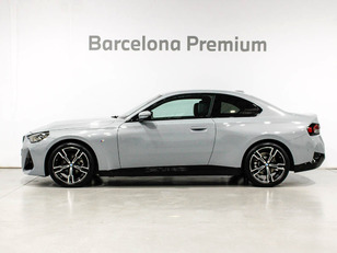 Fotos de BMW Serie 2 220d Coupe color Gris. Año 2024. 140KW(190CV). Diésel. En concesionario Barcelona Premium -- GRAN VIA de Barcelona