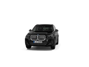 Fotos de BMW X1 xDrive30e color Negro. Año 2024. 240KW(326CV). Híbrido Electro/Gasolina. En concesionario Motri Motor Jaén de Jaén