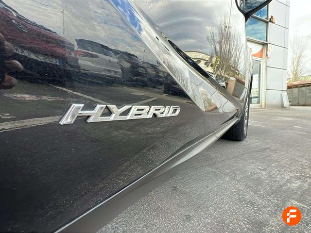 Foto 33 Lexus NX 300h Executive Navigation 145 kW (197 CV)