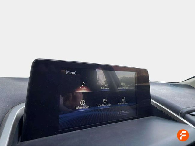 Foto 38 Lexus NX 300h Executive Navigation 145 kW (197 CV)