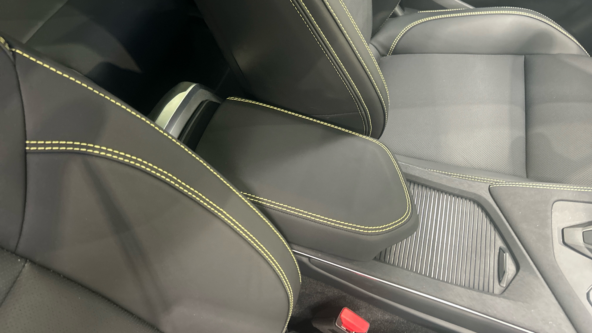 Lynk & Co 01 Km0 80509663 - 26 Lynk & Co 01 Km0 80509663 - 26