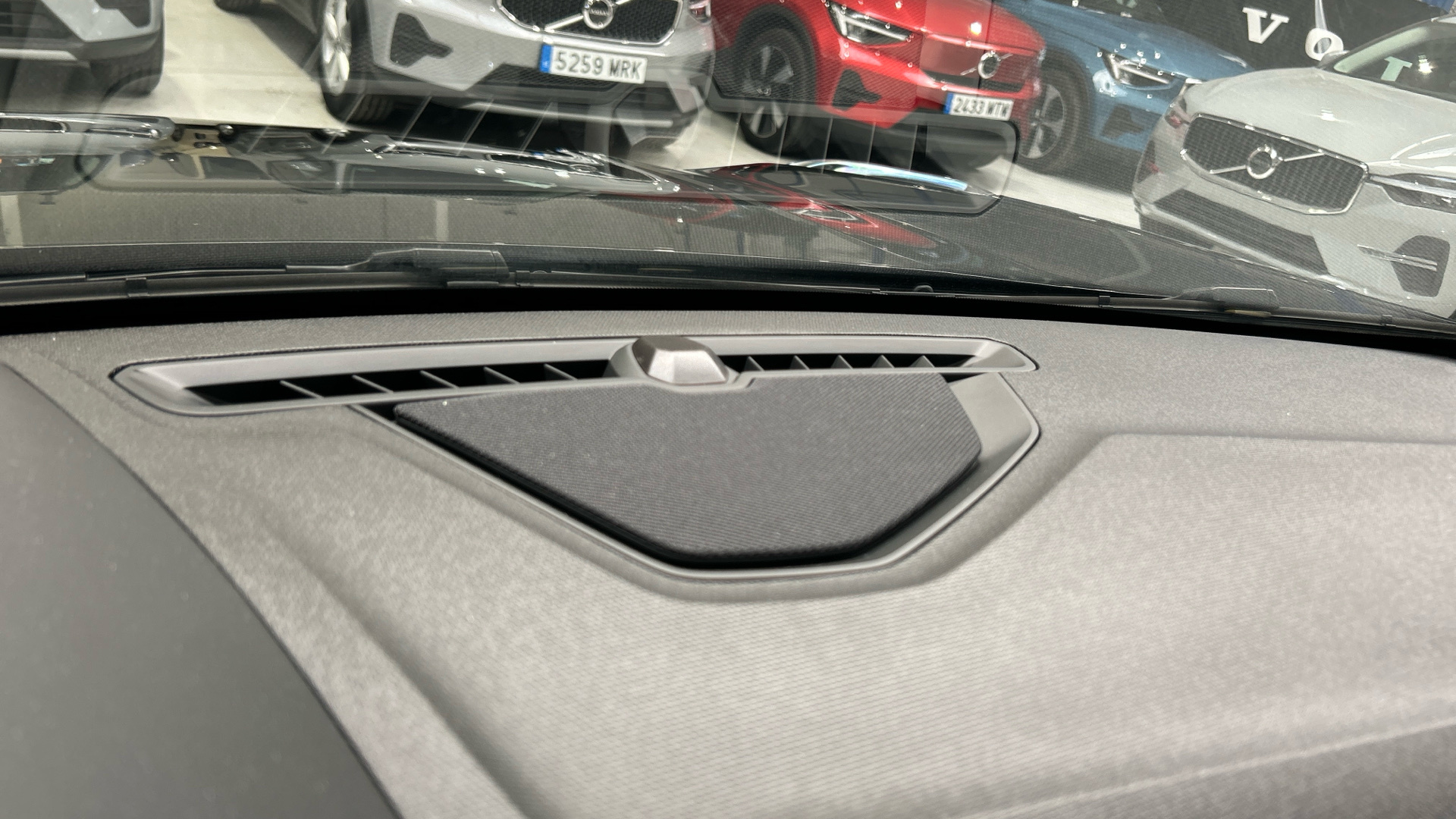 Lynk & Co 01 Km0 80509663 - 29 Lynk & Co 01 Km0 80509663 - 29