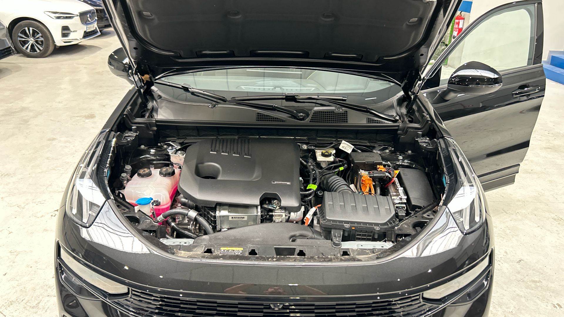 Lynk & Co 01 Km0 80509663 - 41 Lynk & Co 01 Km0 80509663 - 41