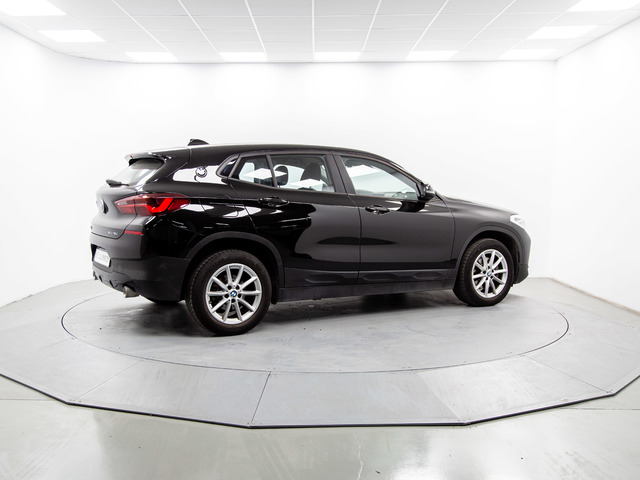 BMW X2 sDrive18d color Negro. Año 2021. 110KW(150CV). Diésel. En concesionario Móvil Begar Alicante de Alicante