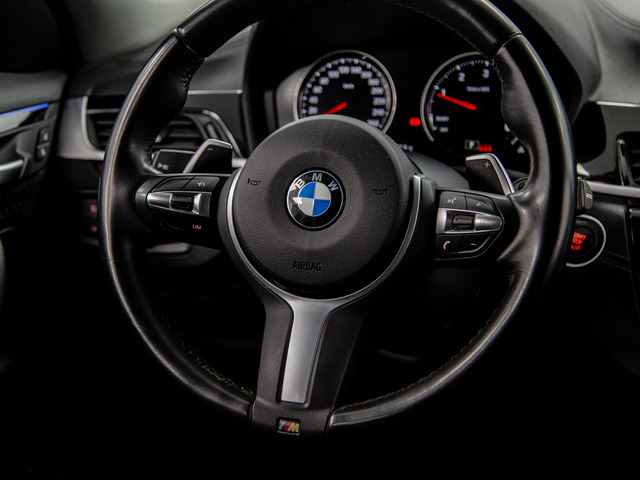 BMW X2 sDrive18d color Negro. Año 2021. 110KW(150CV). Diésel. En concesionario Móvil Begar Alicante de Alicante