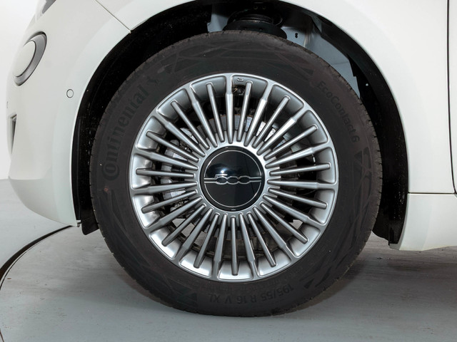 Fiat 500 Electrico 500 Hb 320km