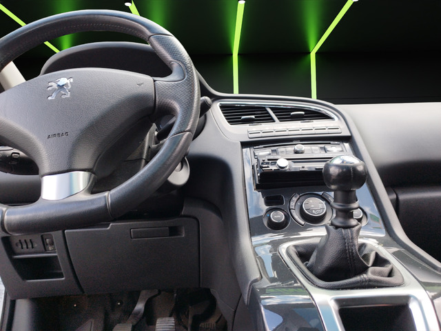 Peugeot 5008 1.6 HDI Allure FAP 82 kW (112 CV)