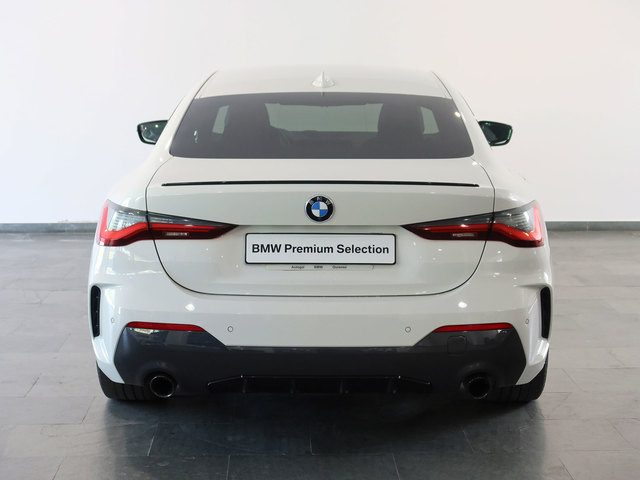 BMW Serie 4 420d Coupe color Blanco. Año 2021. 140KW(190CV). Diésel. En concesionario Autogal de Ourense