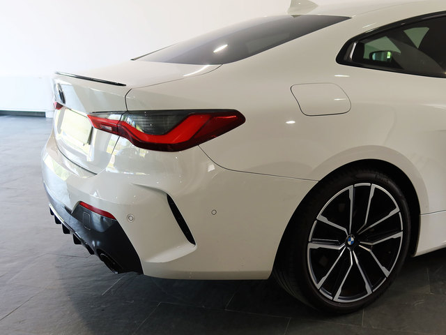 BMW Serie 4 420d Coupe color Blanco. Año 2021. 140KW(190CV). Diésel. En concesionario Autogal de Ourense