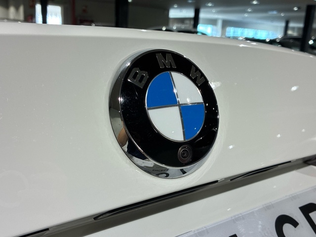 BMW Serie 4 420i Coupe color Blanco. Año 2021. 135KW(184CV). Gasolina. En concesionario BMW Marcos Automoción de Valencia