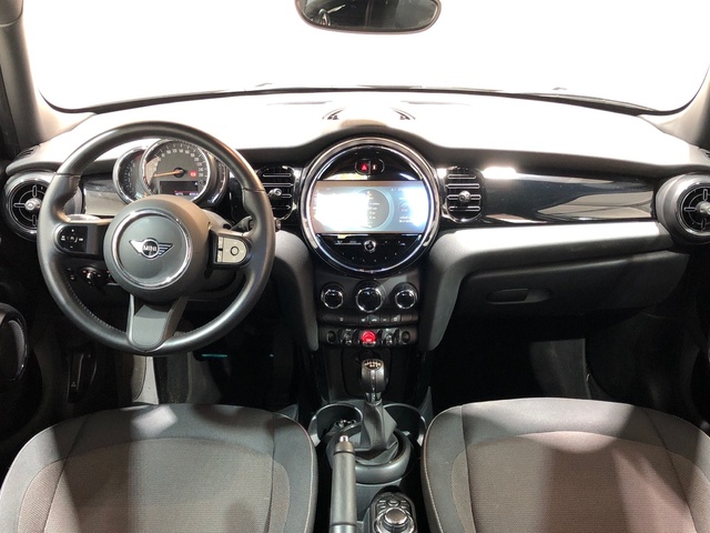 fotoG 6 del MINI MINI 5 Puertas Cooper 100 kW (136 CV) 136cv Gasolina del 2023 en Madrid