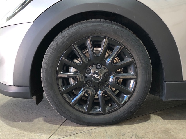 fotoG 11 del MINI MINI 5 Puertas Cooper 100 kW (136 CV) 136cv Gasolina del 2023 en Madrid