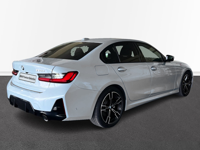 BMW Serie 3 320d color Gris. Año 2024. 140KW(190CV). Diésel. En concesionario Murcia Premium S.L. AV DEL ROCIO de Murcia