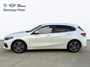 Fotos de BMW Serie 1 118d color Blanco. Año 2021. 110KW(150CV). Diésel. En concesionario Bernesga Motor León (Bmw y Mini) de León