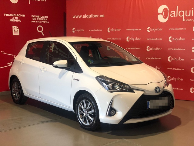 Toyota Yaris 1.5 100H Active 74 kW (100 CV)