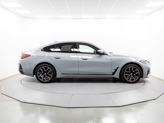 BMW Serie 4 420d Gran Coupe color Gris. Año 2024. 140KW(190CV). Diésel. En concesionario Móvil Begar Alicante de Alicante