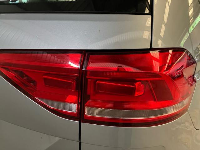 Volkswagen Touran Life 1.5 TSI 110 kW (150 CV)
