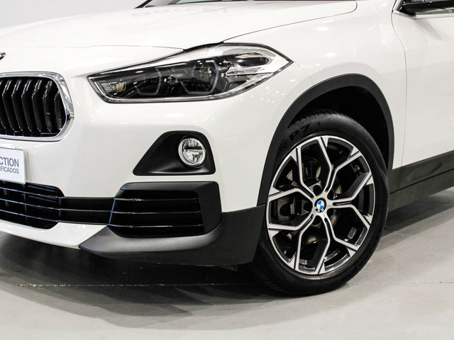 BMW X2 sDrive18d color Blanco. Año 2021. 110KW(150CV). Diésel. En concesionario Barcelona Premium -- GRAN VIA de Barcelona