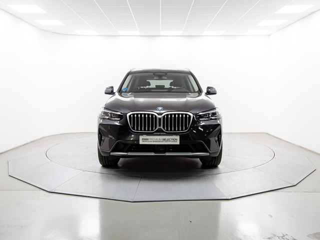 BMW X3 xDrive30e color Gris. Año 2024. 215KW(292CV). Híbrido Electro/Gasolina. En concesionario Móvil Begar Alicante de Alicante