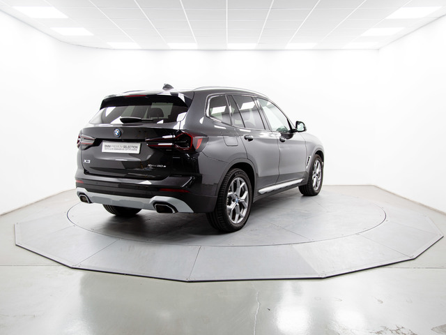 BMW X3 xDrive30e color Gris. Año 2024. 215KW(292CV). Híbrido Electro/Gasolina. En concesionario Móvil Begar Alicante de Alicante