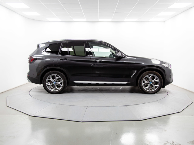 BMW X3 xDrive30e color Gris. Año 2024. 215KW(292CV). Híbrido Electro/Gasolina. En concesionario Móvil Begar Alicante de Alicante