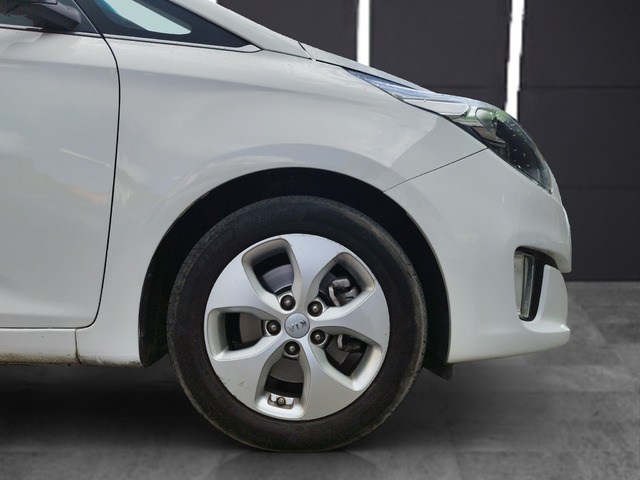 Kia Carens 1.7 CRDi VGT Eco-Dynam x-Tech 85 kW (115 CV)