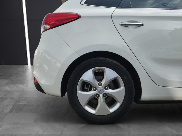 Kia Carens 1.7 CRDi VGT Eco-Dynam x-Tech 85 kW (115 CV)