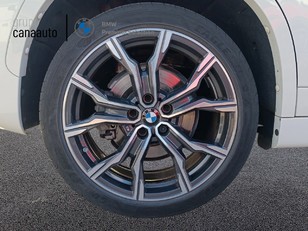 BMW X1 xDrive25e color Blanco. Año 2021. 162KW(220CV). Híbrido Electro/Gasolina. En concesionario TACO de Sta. C. Tenerife